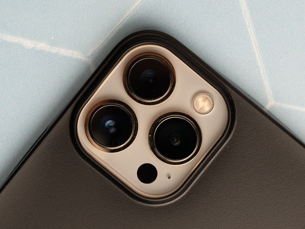 HOCO Thin Series ochranný kryt na iPhone 13 Pro - Černý - 2